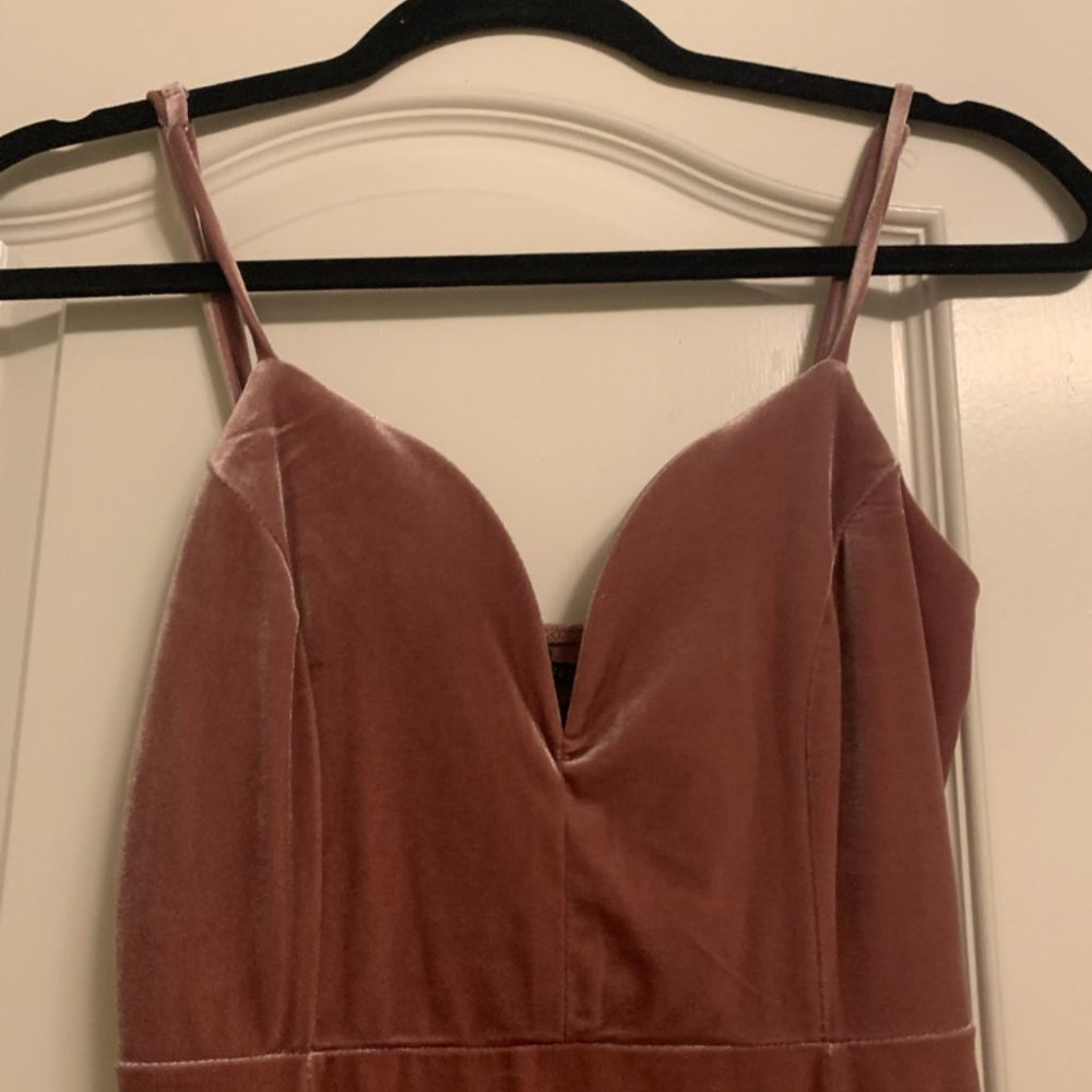 NWT UO Velvet Mauve Dress Sz. Small 💐 - Picture 4 of 7